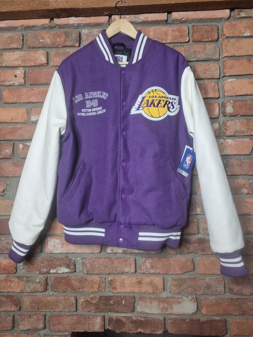 L.A. Lakers Varsity Jacket NWT Purple Cream Snap Button NBA Heritage 1948 Large